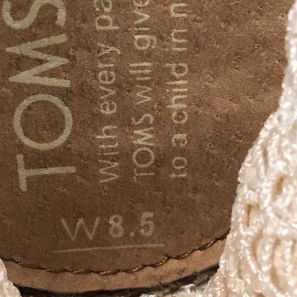 Toms Natural/Ecru Crochet Flats 8.5 - Picture 4 of 9